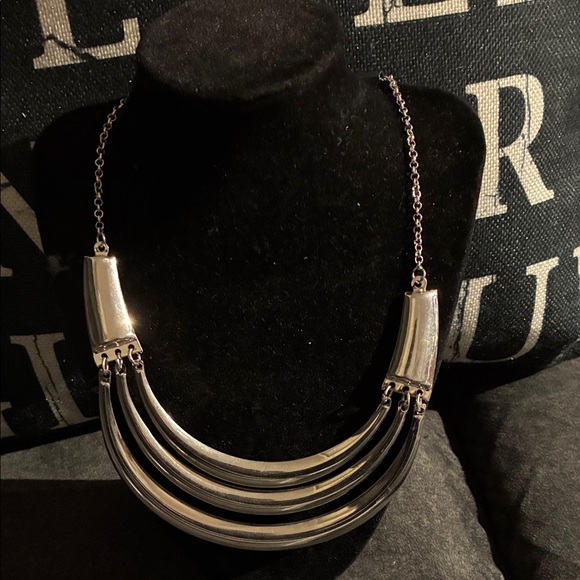 Hype Jewelry - Hype Silver Statement Necklace